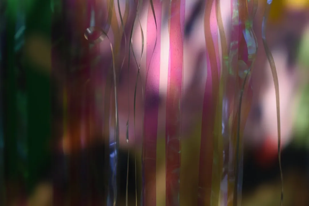 A blurry photo of a group of people